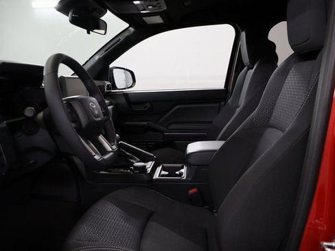 Certified 2025 Toyota 4Runner SR5 image 19