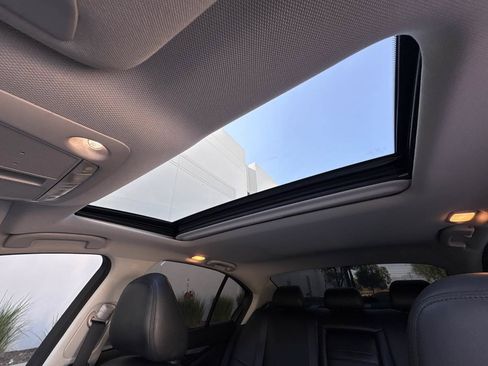 Used 2019 INFINITI Q50 Luxe RWD image 28