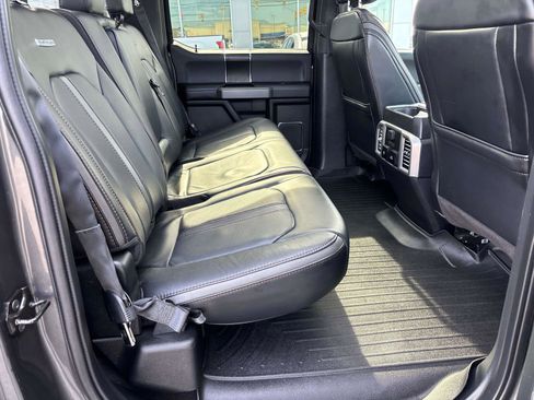 Used 2019 Ford F150 Platinum w/ Equipment Group 701A Luxury image 19