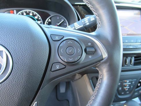 Used 2017 Buick Envision Premium w/ Driver Confidence Package image 18