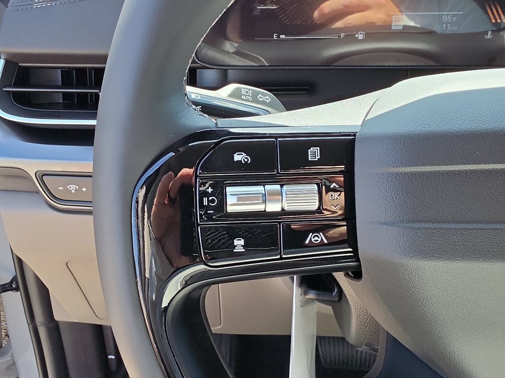 New 2027 Kia Carnival LX FWD image 30