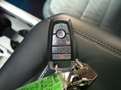 Used 2024 Ford F350 Limited AWD/4WD image 21