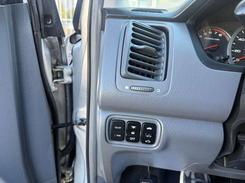 Used 2005 Honda Pilot EX-L image 11