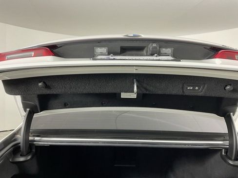 Used 2020 BMW 740i image 25