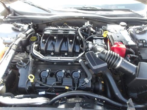 Used 2012 Ford Fusion SE image 25