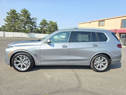 New 2027 BMW X7 xDrive40i AWD/4WD image 3