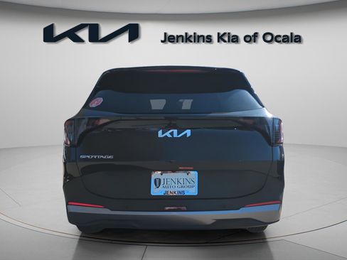 New 2026 Kia Sportage LX image 7
