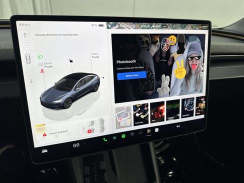 Used 2024 Tesla Model 3 Standard Range RWD image 42