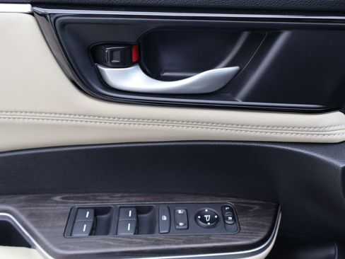 Used 2018 Honda Clarity Plug-In Hybrid image 29