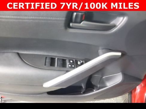 Used 2024 Toyota Corolla Cross LE image 24