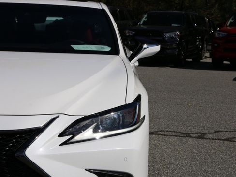 Used 2021 Lexus ES 350 F Sport image 13