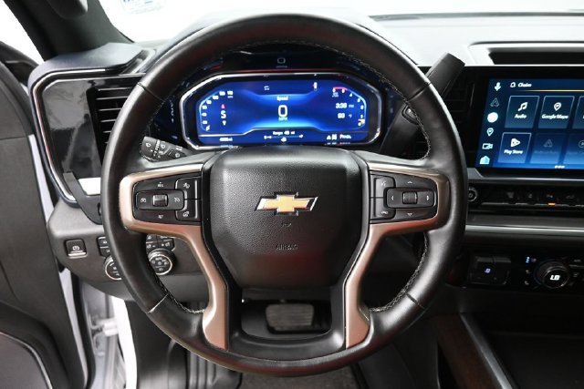 Used 2024 Chevrolet Silverado 3500 High Country w/ High Country Premium Package AWD/4WD image 30
