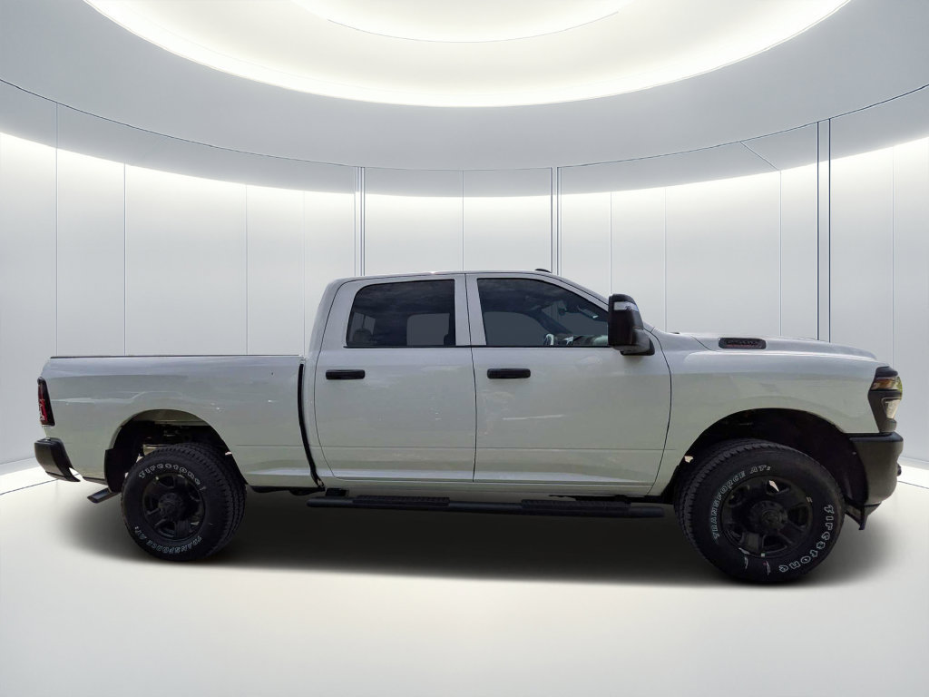 New 2026 RAM 2500 Tradesman AWD/4WD image 3