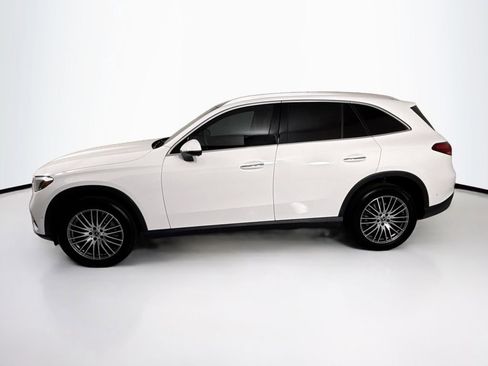 Certified 2026 Mercedes-Benz GLC 300 image 8