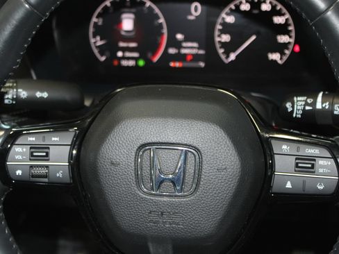 Used 2023 Honda HR-V EX-L image 12