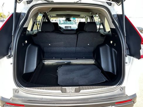 Used 2023 Honda CR-V EX image 5