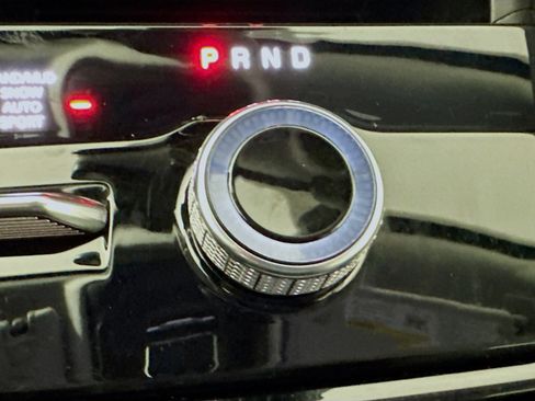 Used 2023 Jeep Grand Cherokee Limited w/ Trailer Tow Prep Group (B) image 25