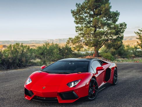 Used 2013 Lamborghini Aventador LP 700-4 image 5