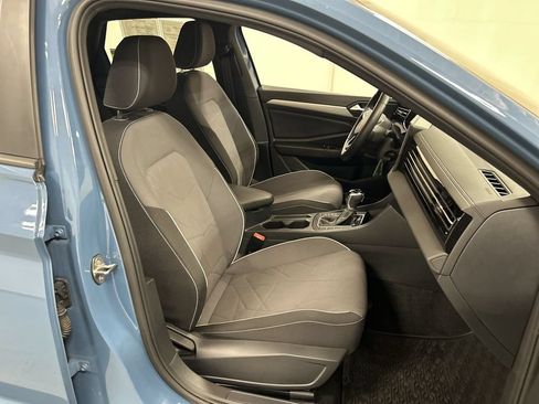 Used 2025 Volkswagen Jetta Sport FWD image 22
