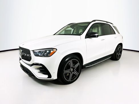 Certified 2026 Mercedes-Benz GLE 450 4MATIC image 1