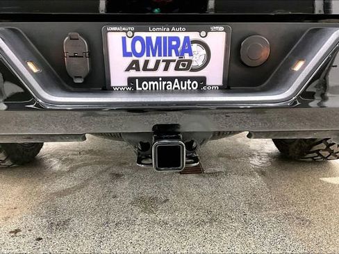 Used 2021 Chevrolet Silverado 1500 RST image 26