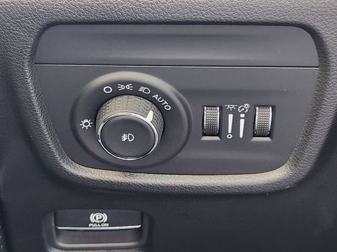 Certified 2025 Jeep Grand Cherokee Summit AWD/4WD image 20