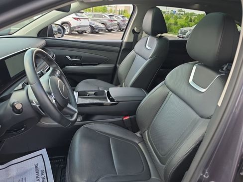 Used 2025 Hyundai Tucson Limited AWD/4WD image 20