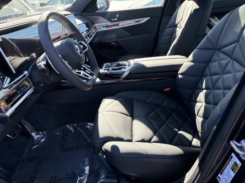 New 2026 BMW 740i w/ Premium Package image 8