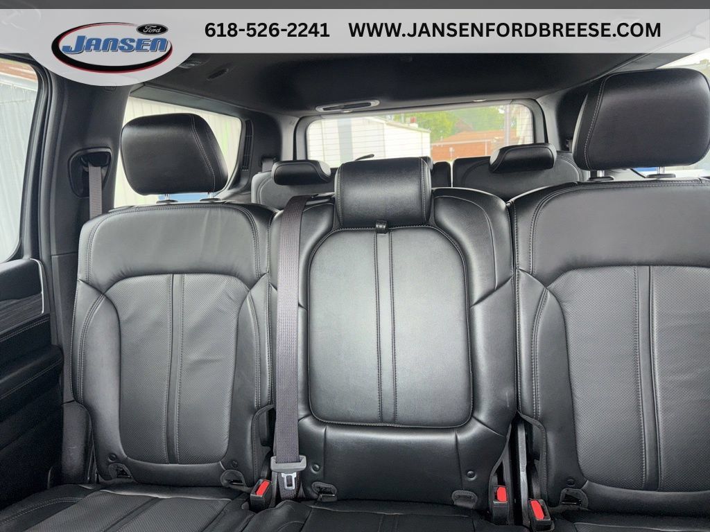 Used 2022 Jeep Wagoneer Series II AWD/4WD image 21