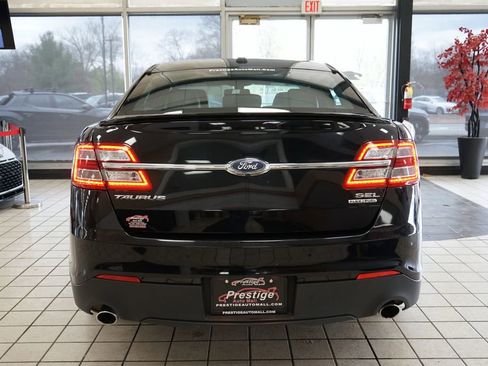 Used 2016 Ford Taurus SEL w/ Equipment Group 201A image 15