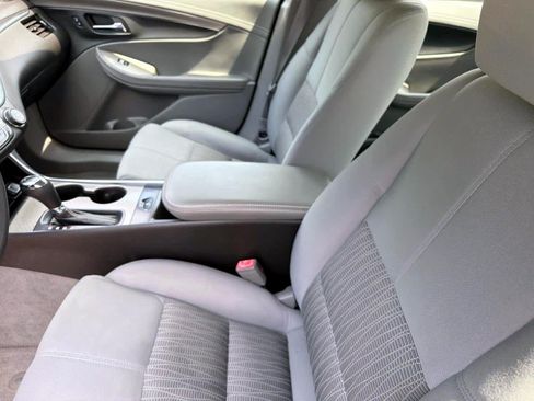 Used 2016 Chevrolet Impala LS FWD image 11