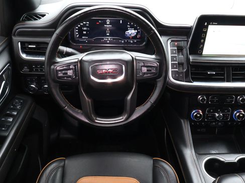 Used 2023 GMC Yukon AT4 w/ Technology Package image 11