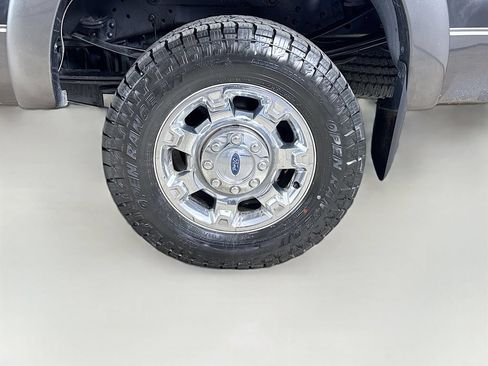 Used 2016 Ford F350 Lariat w/ Lariat Ultimate Package AWD/4WD image 28