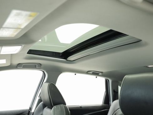 Used 2019 Acura MDX SH-AWD w/ Advance Package image 37