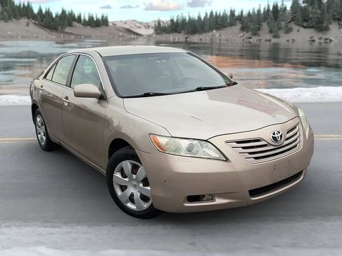 Used 2007 Toyota Camry LE image 23