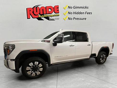 Used 2025 GMC Sierra 2500 Denali w/ Denali Reserve Package AWD/4WD image 1