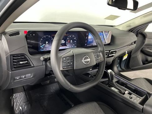 New 2026 Nissan Sentra SV w/ SV Convenience Package FWD image 20