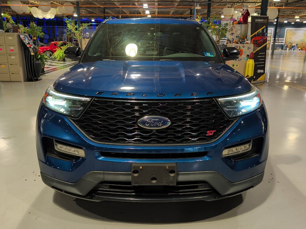 Used 2020 Ford Explorer ST w/ ST Street Pack AWD/4WD image 5