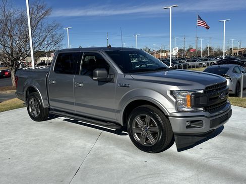 Used 2020 Ford F150 XLT w/ Equipment Group 302A Luxury image 2