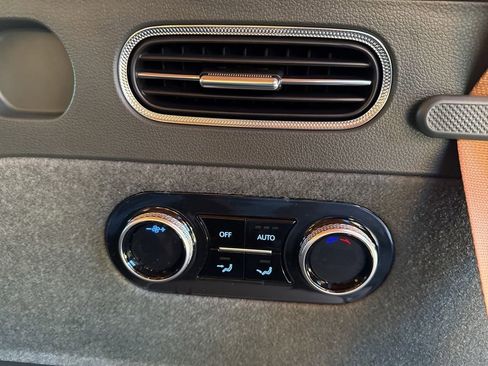 New 2026 Genesis GV80 2.5T Prestige image 15