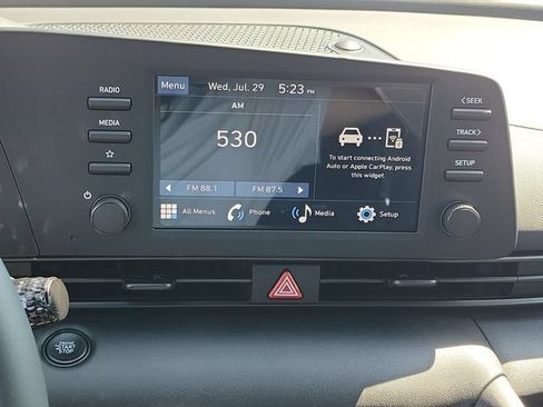 New 2026 Hyundai Elantra SEL Sport FWD image 11