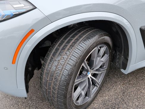 Used 2025 BMW X5 xDrive40i image 13