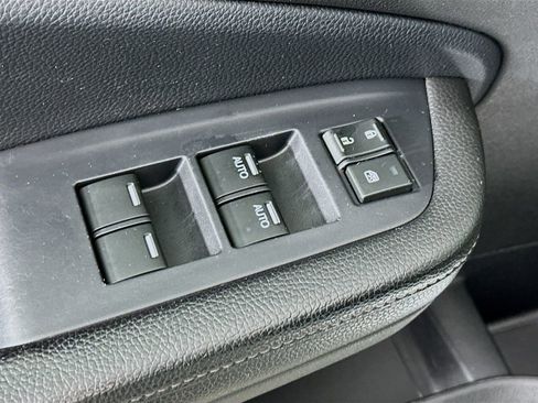 Used 2019 Honda Ridgeline Sport image 18