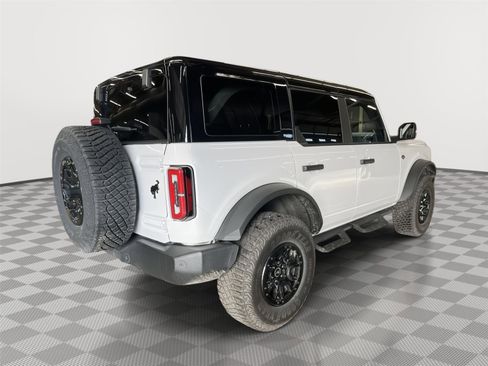 Used 2024 Ford Bronco Wildtrak AWD/4WD image 5