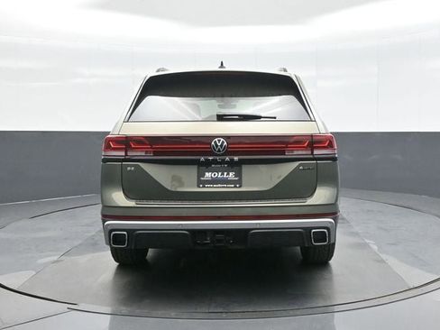 New 2026 Volkswagen Atlas Peak Edition image 6