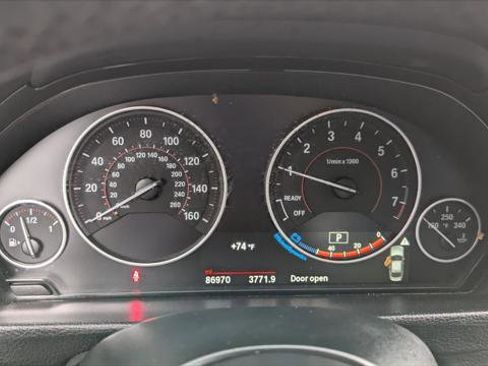 Used 2016 BMW 328i xDrive Sedan w/ M Sport Package image 23