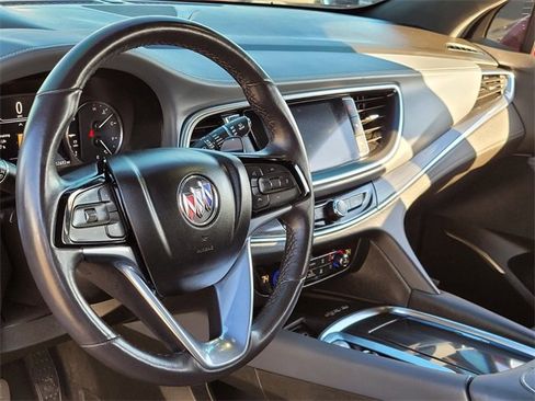 Used 2024 Buick Enclave Premium image 9