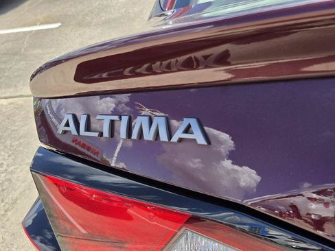 Certified 2025 Nissan Altima 2.5 SV w/ SV Special Edition Package FWD image 12