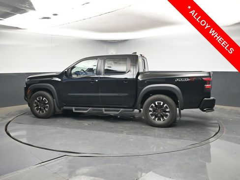 Used 2022 Nissan Frontier Pro-X w/ Technology Package image 3