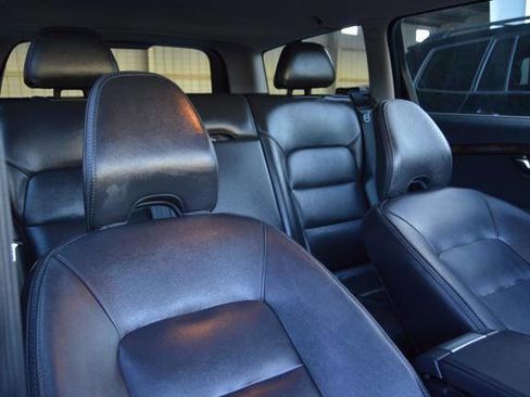 Used 2016 Volvo XC70 T5 Premier w/ Proximity Package image 51